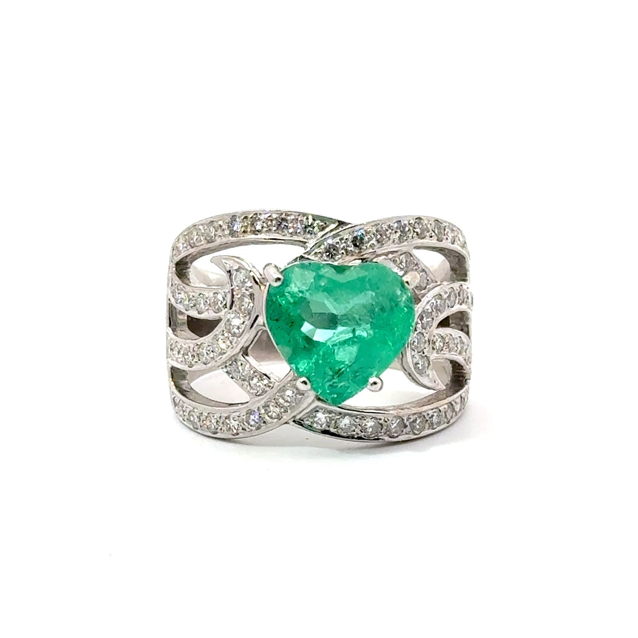 18K White Gold Emerald Heart and Diamond Ring